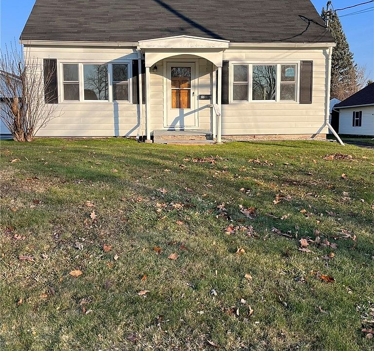 1st image of 10 Linden St