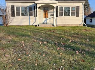 10 Linden St, Massena, NY 13662