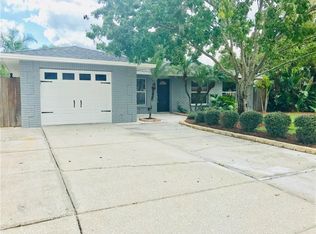 1027 Kit Ct, Lutz, FL 33549