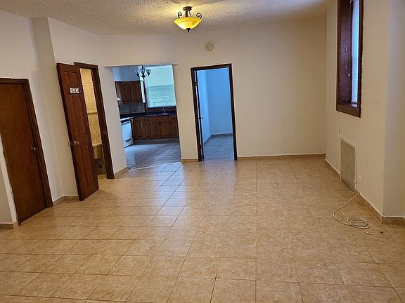3rd image of 30-70 29th St #1