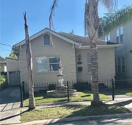 2nd image of 2915 Robert St