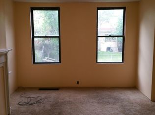 5551 Columbo St, Pittsburgh, PA 15206