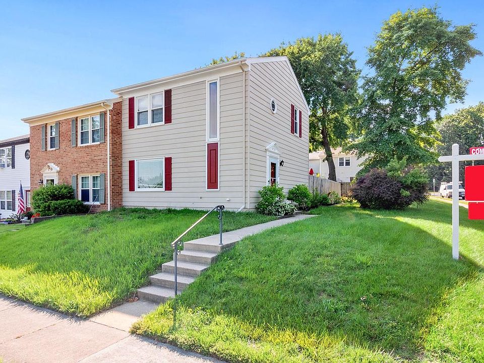 1st image of 12300 Woodlawn Ct