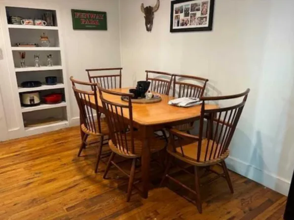 25 S Main St APT 2, Millbury, MA 01527