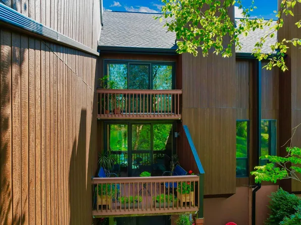 4755 Crazy Horse Ln #6, Westerville, OH 43081