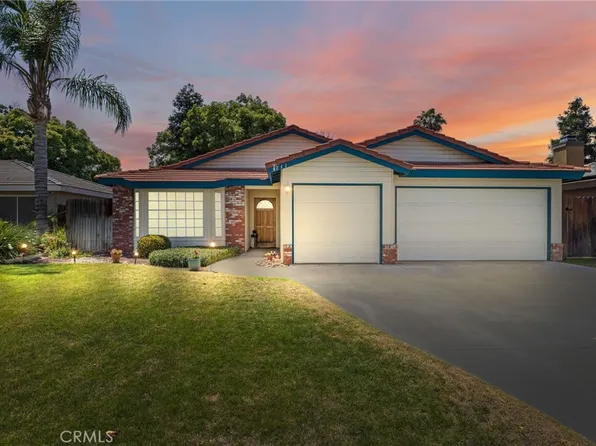 711 Crown Pointe Dr, Bakersfield, CA 93312