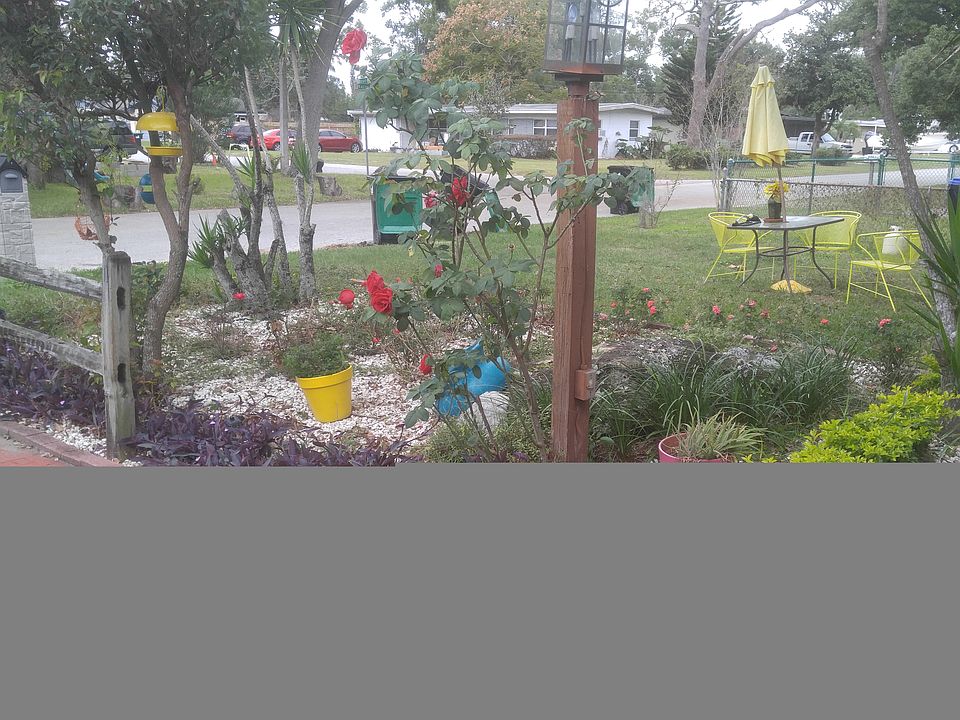 2nd image of 1013 Naples Dr