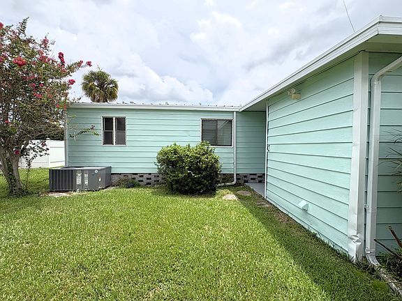 4th image of 5531 Yarmouth Ln #380