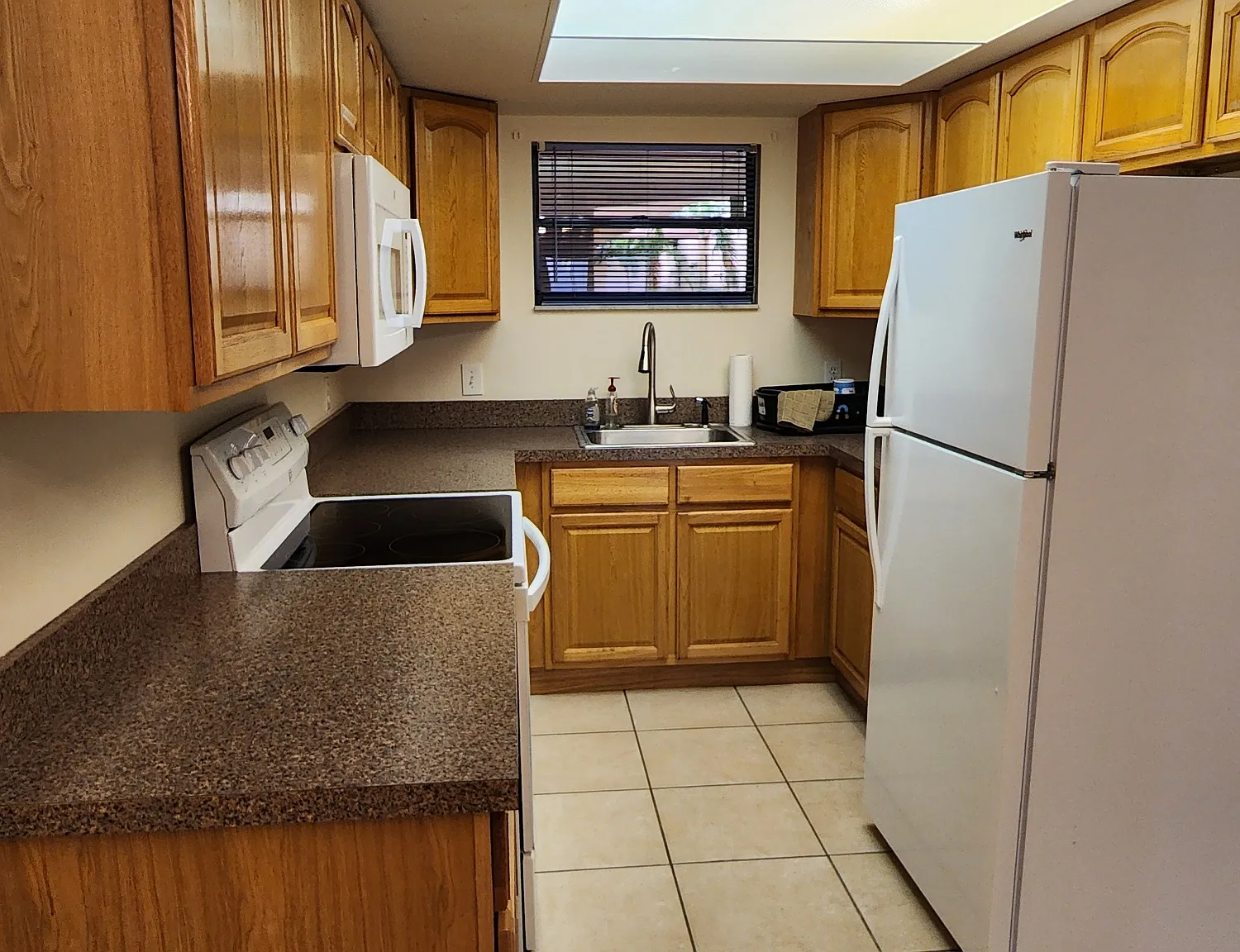 2 bed, 946 sqft, $1,400 — Photo 4