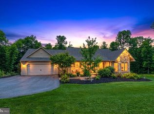 500 Mohns Hill Rd, Reinholds, PA 17569