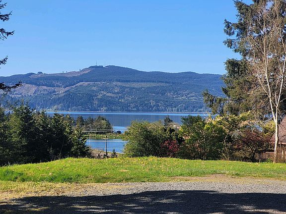 2nd image of 6270 Tillamook Ave