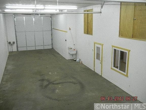 3rd image of 14310 Northdale Blvd