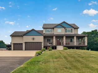 5524 188th Ave NE, Columbus, MN 55092