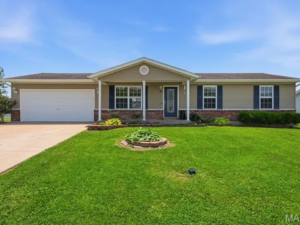 409 Fredricksburg Way, Wright City, MO 63390