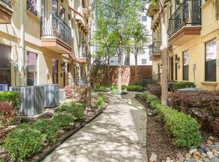 1014 Pavillion St, Dallas, TX 75204