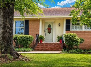 611 Heyward Rd, Anderson, SC 29621