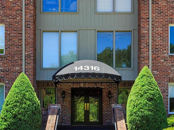 2nd image of 14316 Conway Meadows Ct E APT 105