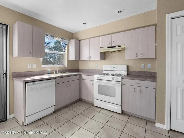 11780 Linden Dr #11780 — Photo 11