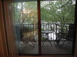 1603 E Central Rd APT 234, Arlington Heights, IL 60005