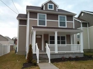 214 S Trenton Ave, Pittsburgh, PA 15221
