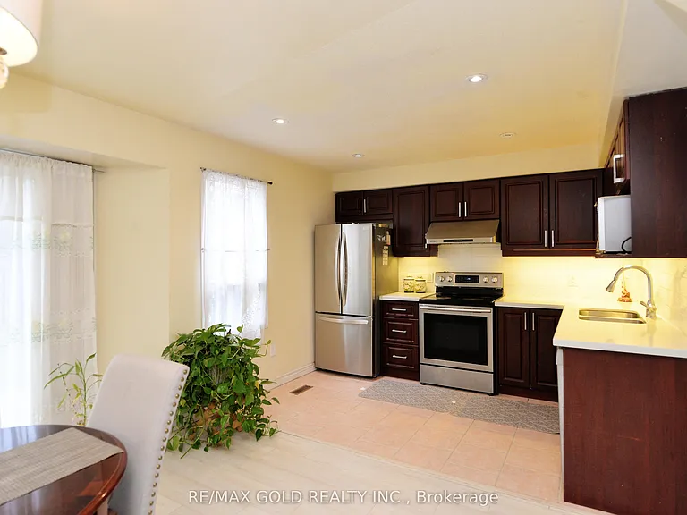 9 Ravenswood Dr — Photo 15