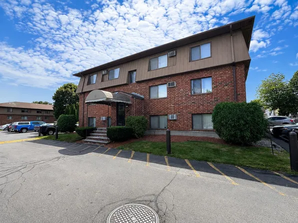 35 Log Street #3C, Manchester, NH 03102