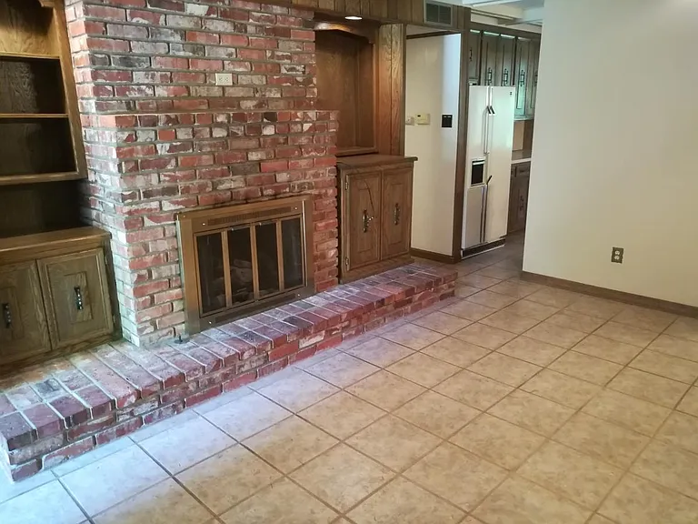 5604 Gordon Ln — Photo 9