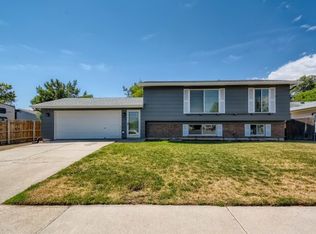 10076 W Keene Ave, Lakewood, CO 80235