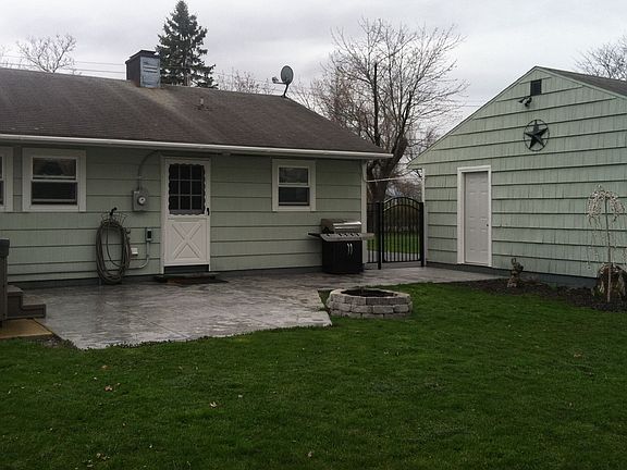 4th image of 140 Joslen Blvd