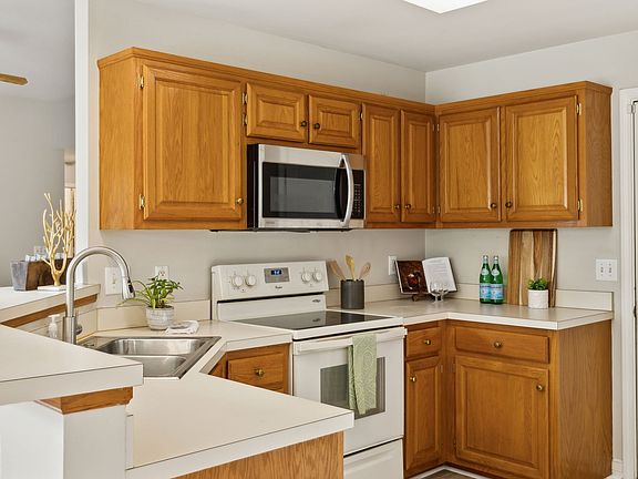 3rd image of 1337 Timber Valley Dr