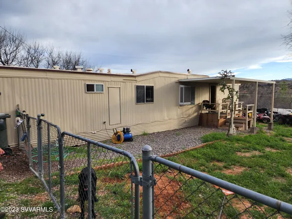 2750 S Kadomoto Drive, Cornville, AZ 86325