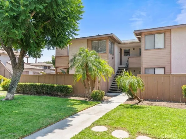 1313 Massachusetts Ave APT 201, Riverside, CA 92507