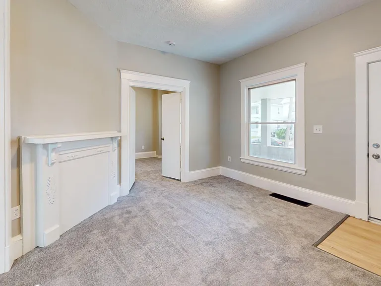 2053 W 99th St — Photo 35