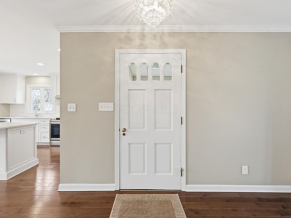 5th image of 1485 Trentwood Rd
