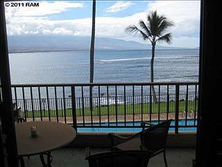 2nd image of 100 Hauoli St APT 203