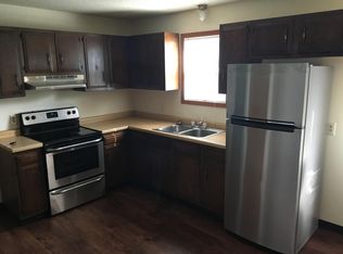 388 Rose Ln #A, Zanesville, OH 43701