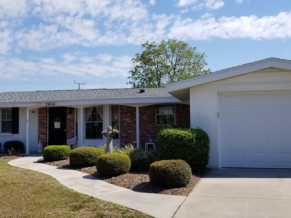 1st image of 2464 Breakwater Cir