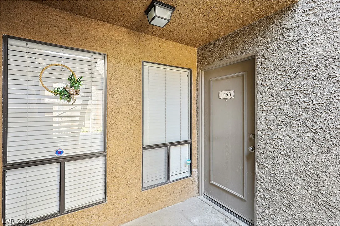 1 bed, 1.0 bath, 704 sqft, $1,375 — Photo 4