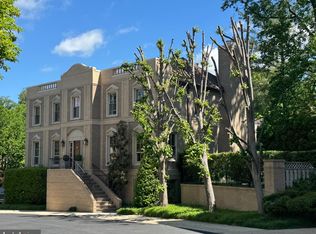 4718 Foxhall Cres NW, Washington, DC 20007