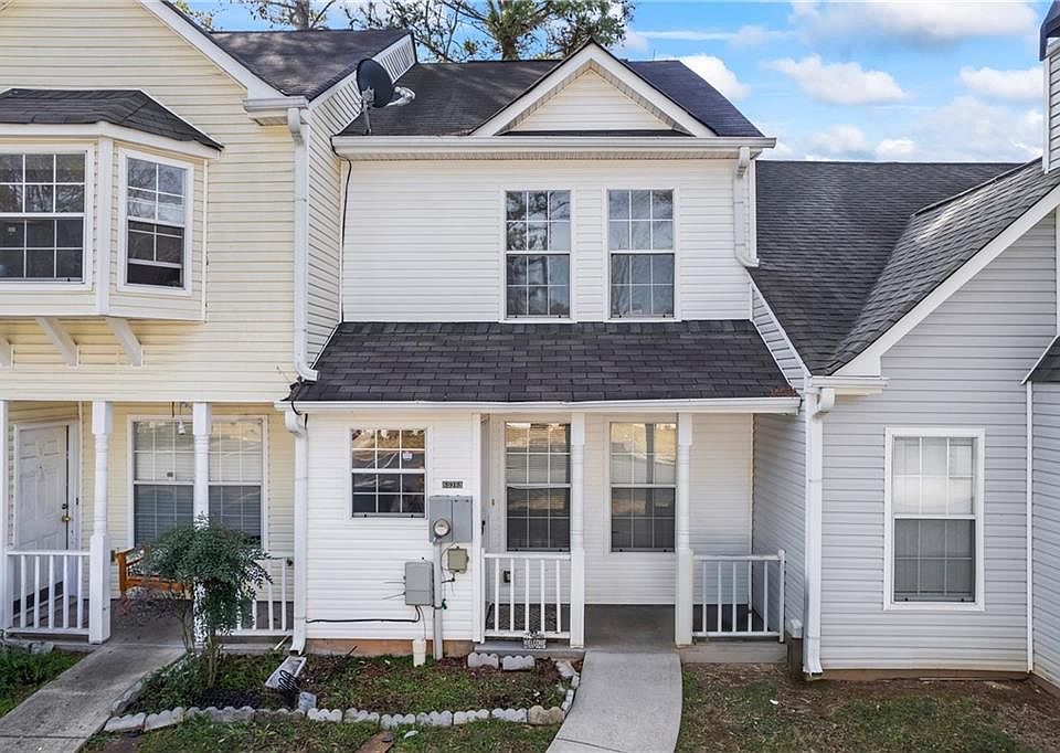 1st image of 5915 Trent Walk Dr