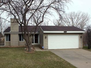 1341 Jurdy Rd, Eagan, MN 55121