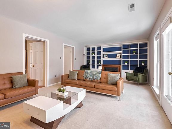 5th image of 3860 Persimmon Cir