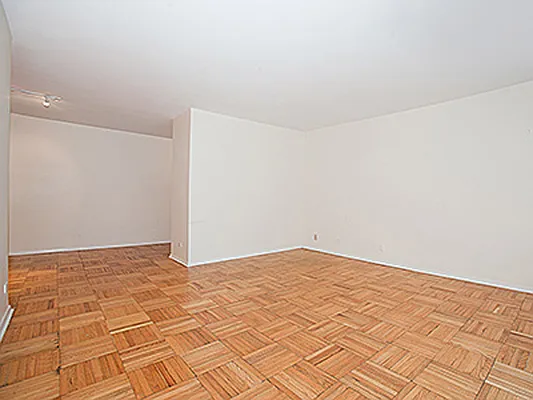 Rented by Sotheby's International Realty | media 15