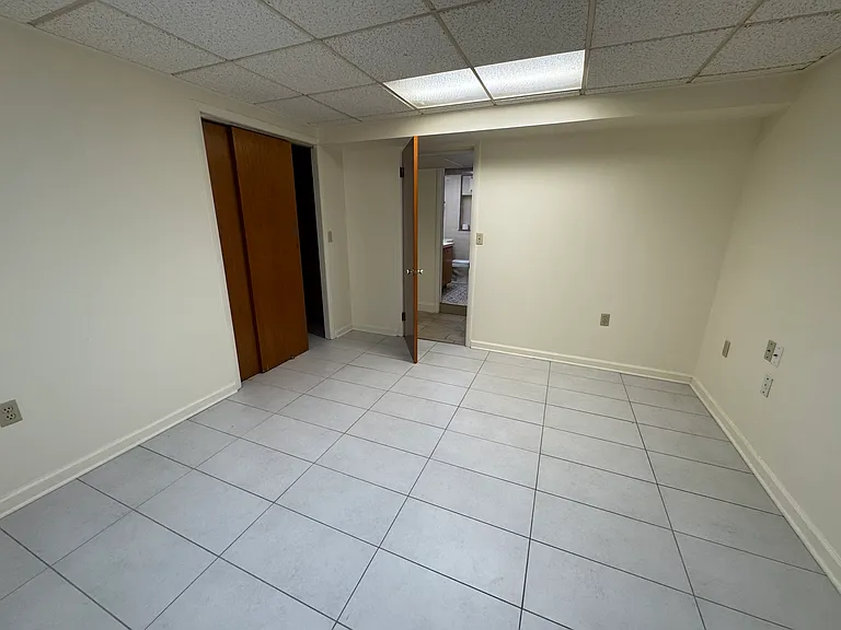 701 Hillview Ave #1 — Photo 9