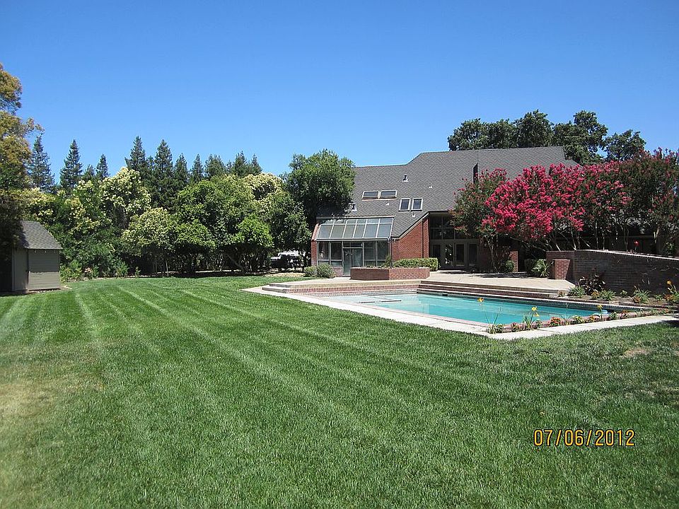 2nd image of 6102 E Roberta Ct