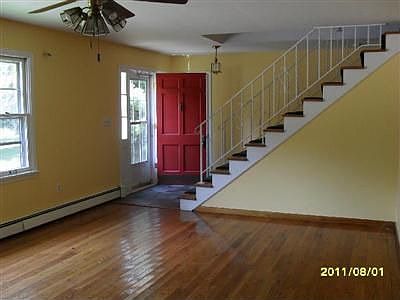 3rd image of 8347 Timber Ln