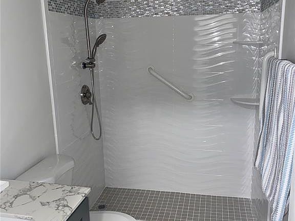 5th image of 5725 80th St N Unit 207