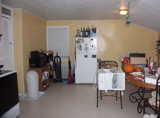 998 Washington Ave, North Bellmore, NY 11710