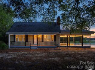 1002 Ramseur Rd, Bessemer City, NC 28016