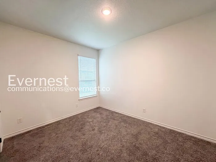 621 Old Glory Rd — Photo 12